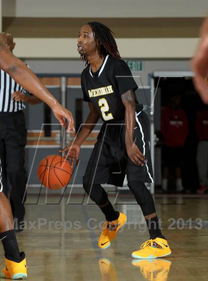 Thumbnail 2 in Wenonah vs. Long Beach Poly (MaxPreps Holiday Classic) photogallery.