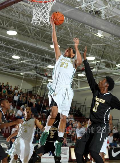 Thumbnail 1 in Wenonah vs. Long Beach Poly (MaxPreps Holiday Classic) photogallery.