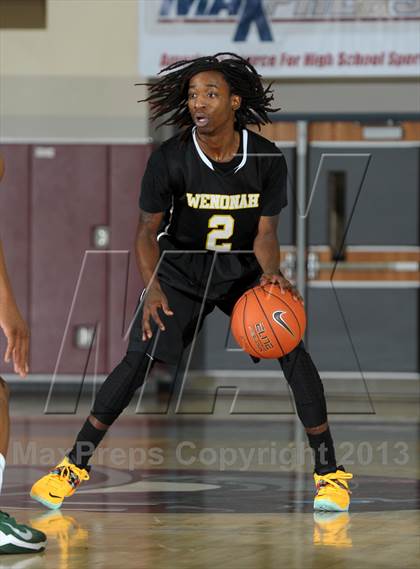 Thumbnail 1 in Wenonah vs. Long Beach Poly (MaxPreps Holiday Classic) photogallery.
