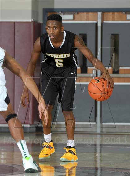 Thumbnail 1 in Wenonah vs. Long Beach Poly (MaxPreps Holiday Classic) photogallery.