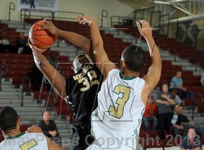 Thumbnail 1 in Wenonah vs. Long Beach Poly (MaxPreps Holiday Classic) photogallery.
