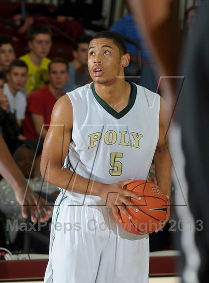 Thumbnail 3 in Wenonah vs. Long Beach Poly (MaxPreps Holiday Classic) photogallery.