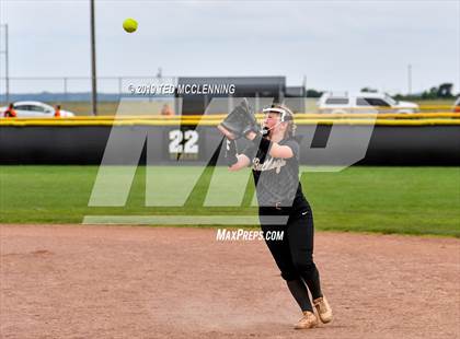 Thumbnail 1 in Quitman vs. Bigelow (AAA 2A Regional Playoff) photogallery.