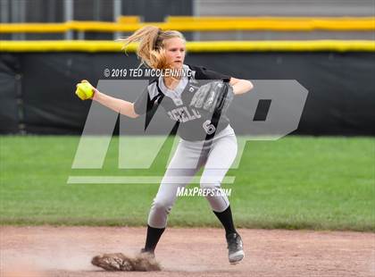 Thumbnail 3 in Quitman vs. Bigelow (AAA 2A Regional Playoff) photogallery.