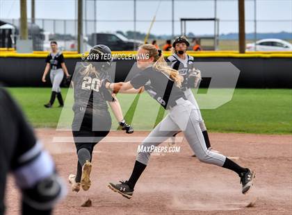Thumbnail 1 in Quitman vs. Bigelow (AAA 2A Regional Playoff) photogallery.