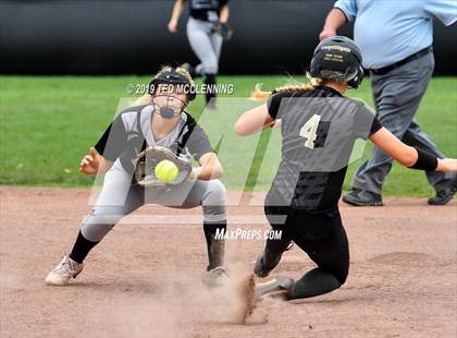 Thumbnail 2 in Quitman vs. Bigelow (AAA 2A Regional Playoff) photogallery.