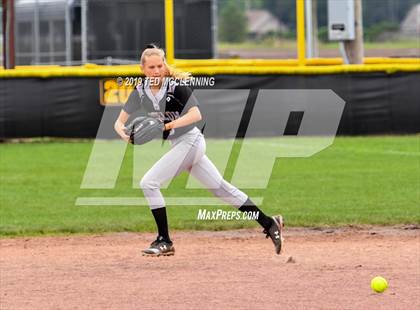 Thumbnail 3 in Quitman vs. Bigelow (AAA 2A Regional Playoff) photogallery.