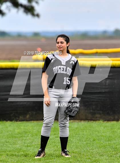 Thumbnail 2 in Quitman vs. Bigelow (AAA 2A Regional Playoff) photogallery.