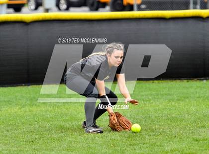Thumbnail 2 in Quitman vs. Bigelow (AAA 2A Regional Playoff) photogallery.