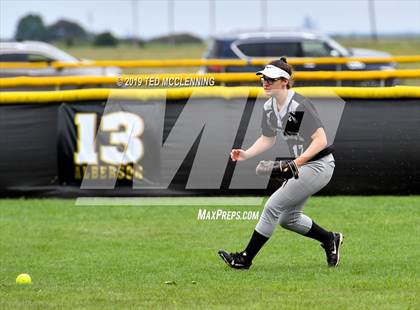 Thumbnail 3 in Quitman vs. Bigelow (AAA 2A Regional Playoff) photogallery.