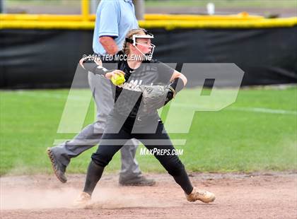 Thumbnail 3 in Quitman vs. Bigelow (AAA 2A Regional Playoff) photogallery.