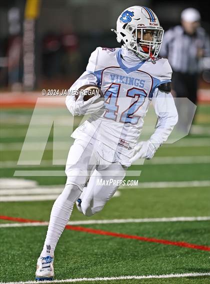 Thumbnail 2 in North Salinas @ Burlingame (CCS D4 Quarterfinal) photogallery.