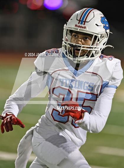 Thumbnail 3 in North Salinas @ Burlingame (CCS D4 Quarterfinal) photogallery.