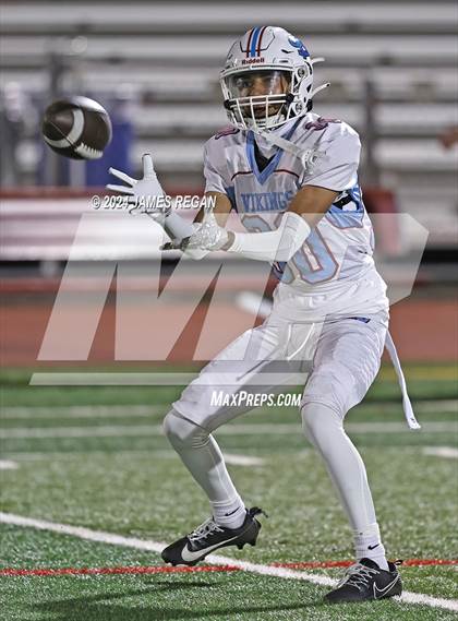 Thumbnail 3 in North Salinas @ Burlingame (CCS D4 Quarterfinal) photogallery.