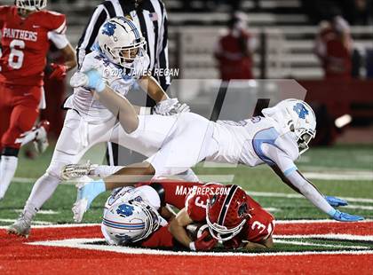Thumbnail 1 in North Salinas @ Burlingame (CCS D4 Quarterfinal) photogallery.