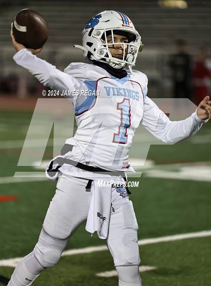 Thumbnail 2 in North Salinas @ Burlingame (CCS D4 Quarterfinal) photogallery.