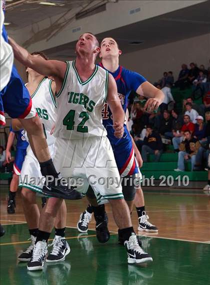 Thumbnail 2 in North Decatur @ Triton Central photogallery.