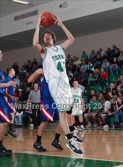 Thumbnail 1 in North Decatur @ Triton Central photogallery.