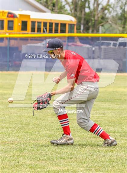Thumbnail 1 in Rushville vs South Dearborn (IHSAA Sectional Semifinal) photogallery.