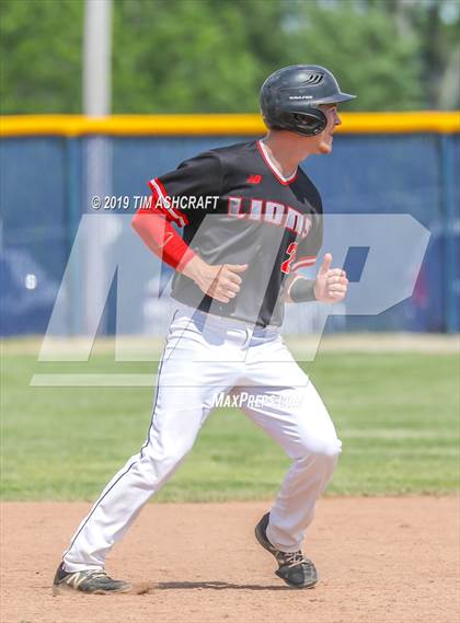 Thumbnail 2 in Rushville vs South Dearborn (IHSAA Sectional Semifinal) photogallery.