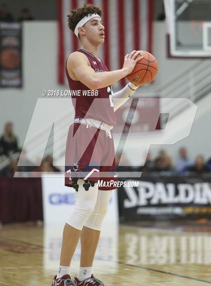 Thumbnail 3 in Brewster Academy vs. Cushing Academy (Spalding Hoophall Classic) photogallery.