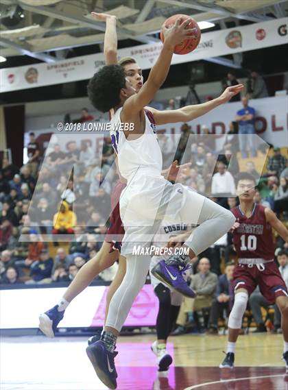 Thumbnail 1 in Brewster Academy vs. Cushing Academy (Spalding Hoophall Classic) photogallery.