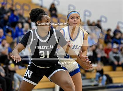Thumbnail 3 in Noblesville @ Hamilton Southeastern  photogallery.