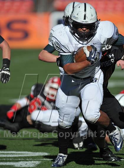 Thumbnail 2 in Pine Creek vs. Montrose (CHSAA 4A Final) photogallery.