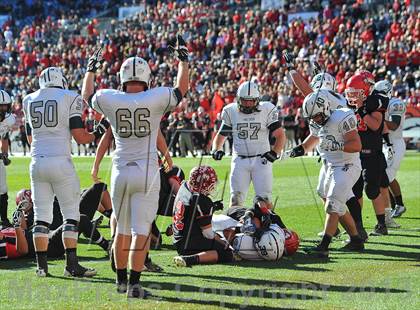 Thumbnail 3 in Pine Creek vs. Montrose (CHSAA 4A Final) photogallery.
