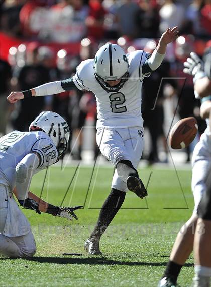 Thumbnail 3 in Pine Creek vs. Montrose (CHSAA 4A Final) photogallery.
