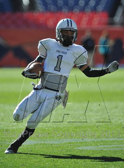 Thumbnail 2 in Pine Creek vs. Montrose (CHSAA 4A Final) photogallery.
