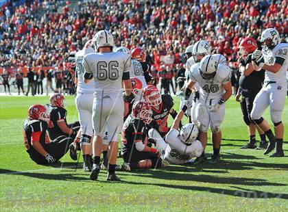 Thumbnail 2 in Pine Creek vs. Montrose (CHSAA 4A Final) photogallery.
