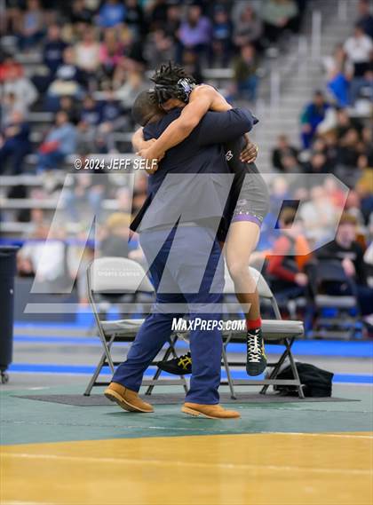 Thumbnail 2 in VHSL Class 5 State Championships 175lbs Final photogallery.