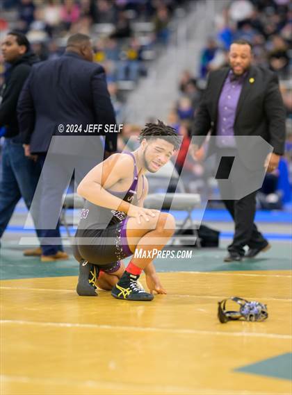 Thumbnail 3 in VHSL Class 5 State Championships 175lbs Final photogallery.