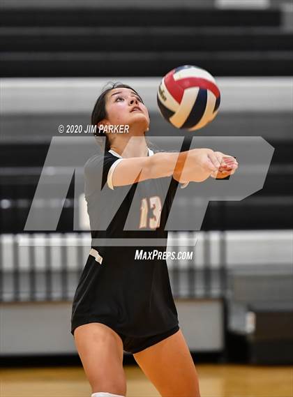 Thumbnail 1 in Vandegrift Flex @ Westwood White photogallery.