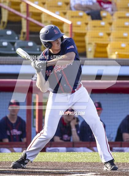 Thumbnail 1 in Bellevue vs St. Henry photogallery.