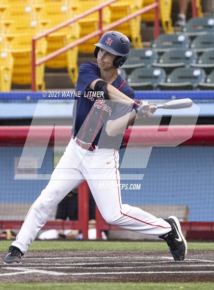 Thumbnail 3 in Bellevue vs St. Henry photogallery.