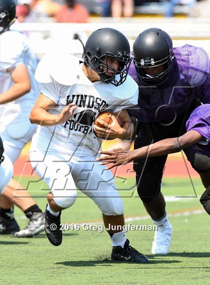 Thumbnail 2 in JV: Windsor vs Galileo (scrimmage) photogallery.