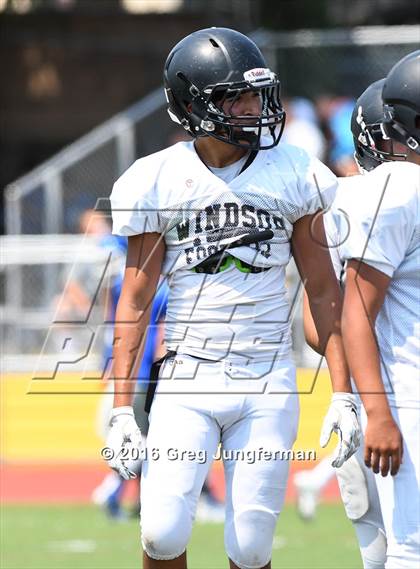 Thumbnail 2 in JV: Windsor vs Galileo (scrimmage) photogallery.