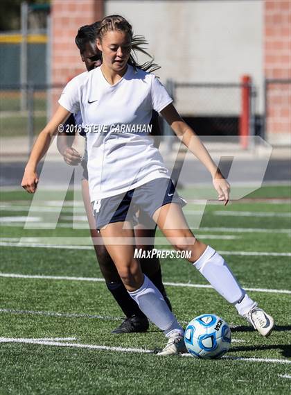 Thumbnail 2 in Waterford vs. Millard (UHSAA 2A Semifinal) photogallery.