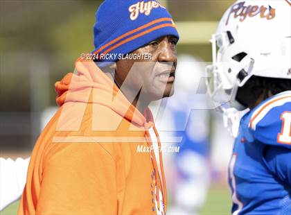 Thumbnail 1 in Springfield @ East St. Louis(IHSA 6A first round) photogallery.
