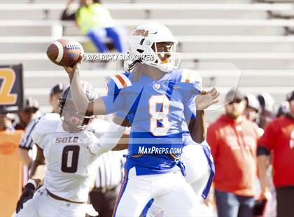 Thumbnail 3 in Springfield @ East St. Louis(IHSA 6A first round) photogallery.