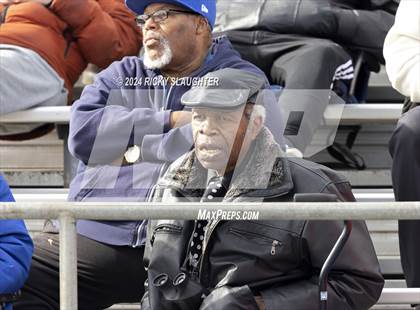 Thumbnail 3 in Springfield @ East St. Louis(IHSA 6A first round) photogallery.