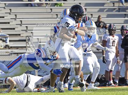 Thumbnail 1 in Springfield @ East St. Louis(IHSA 6A first round) photogallery.
