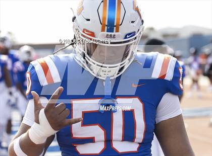 Thumbnail 3 in Springfield @ East St. Louis(IHSA 6A first round) photogallery.