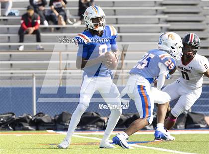 Thumbnail 3 in Springfield @ East St. Louis(IHSA 6A first round) photogallery.