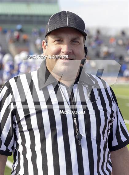 Thumbnail 2 in Springfield @ East St. Louis(IHSA 6A first round) photogallery.