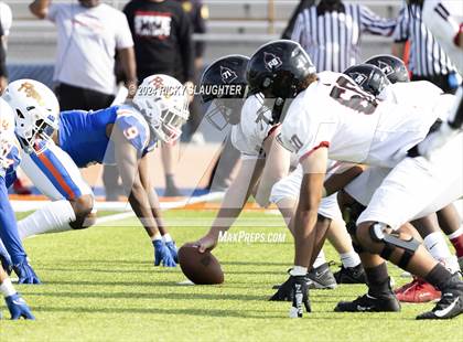 Thumbnail 2 in Springfield @ East St. Louis(IHSA 6A first round) photogallery.