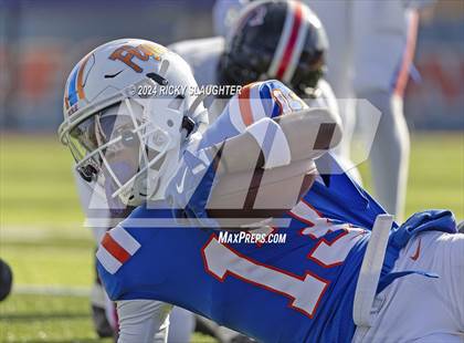 Thumbnail 1 in Springfield @ East St. Louis(IHSA 6A first round) photogallery.