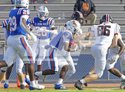 Thumbnail 1 in Springfield @ East St. Louis(IHSA 6A first round) photogallery.